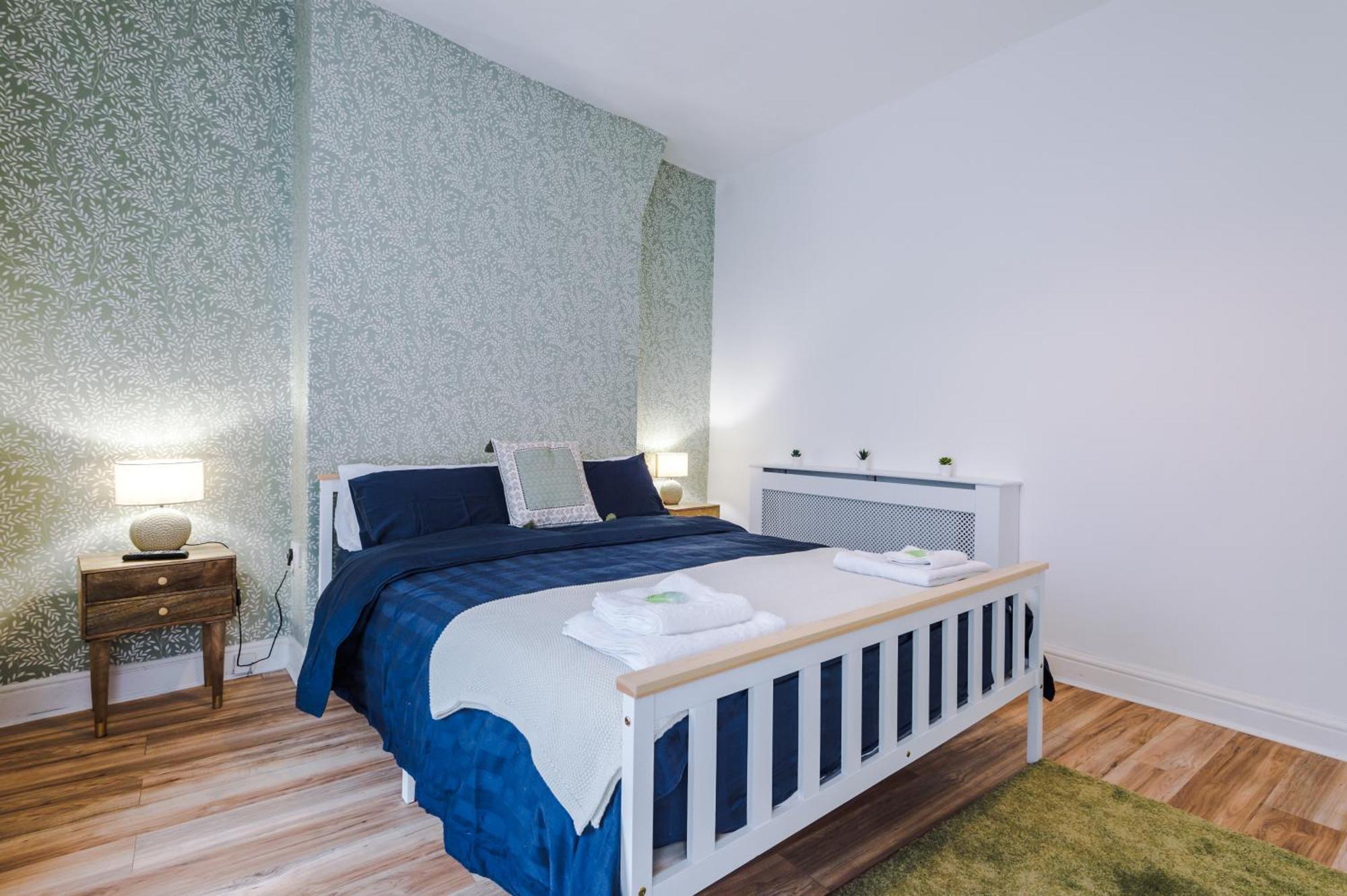 4 Bedroom Victorian House Manchester Ngoại thất bức ảnh